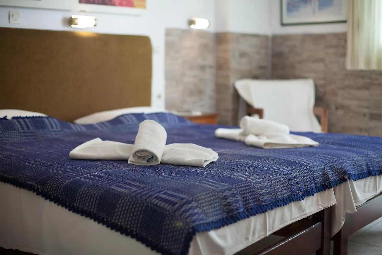 **  Hotel Delfini Kallithea  Grecia