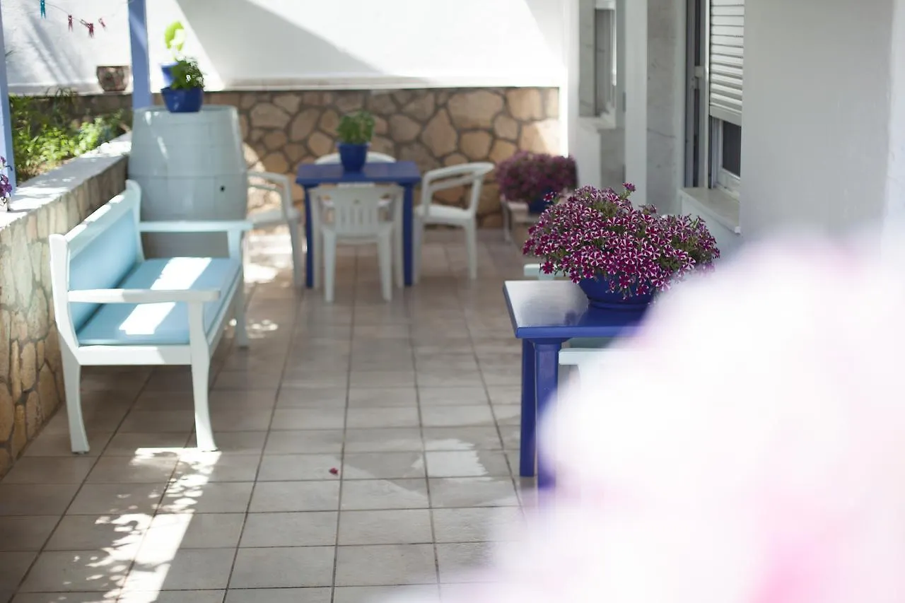 Hotel Delfini Kallithea  2*, Kallithea (Chalkidiki)